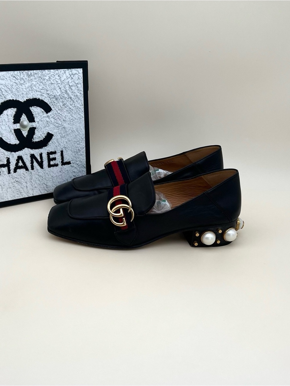 Gucci Black Leather Loafers with Red-Green Web and Pearl-Embellished Heel